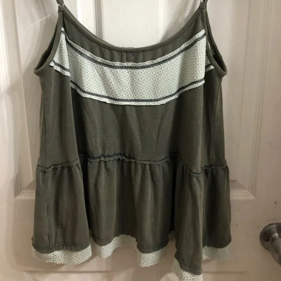 POL Green Bohemian Camisole Tank Top with Adjustable Straps - Picture 3 of 3